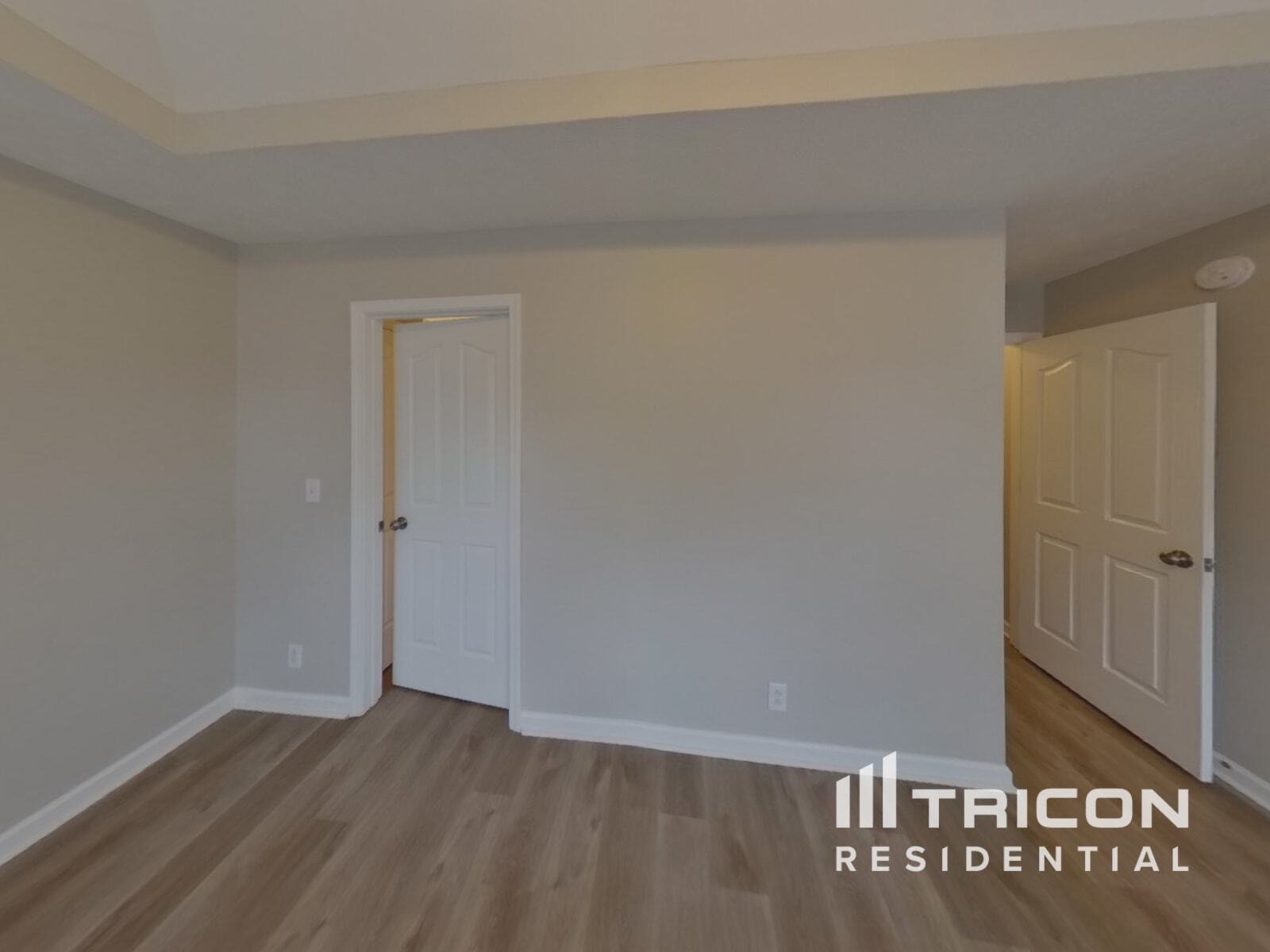 Building Photo - 2156 Aberdeen Cir