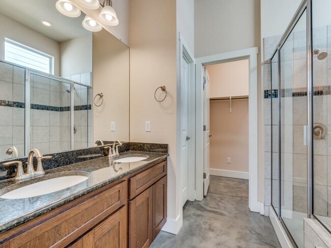 Building Photo - 12205 Barras Branch Dr