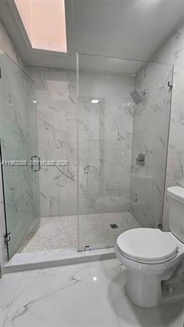 Building Photo - 14470 SW 96th Terrace