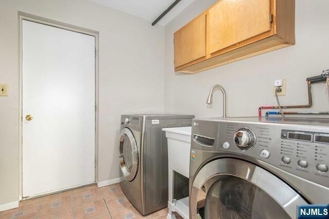 Building Photo - 19 Southwynde Dr