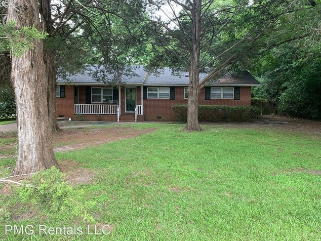 Building Photo - 4 br, 2 bath House - 411 College Blvd.