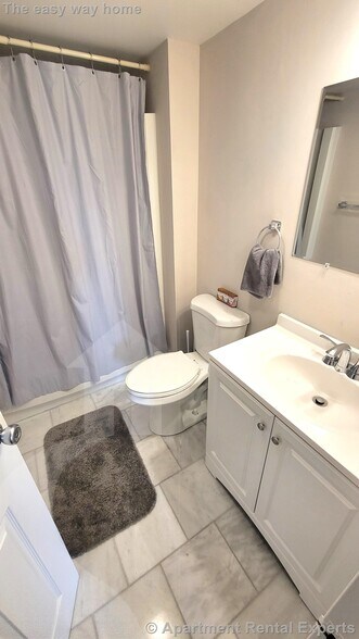 Building Photo - 235 Winthrop St