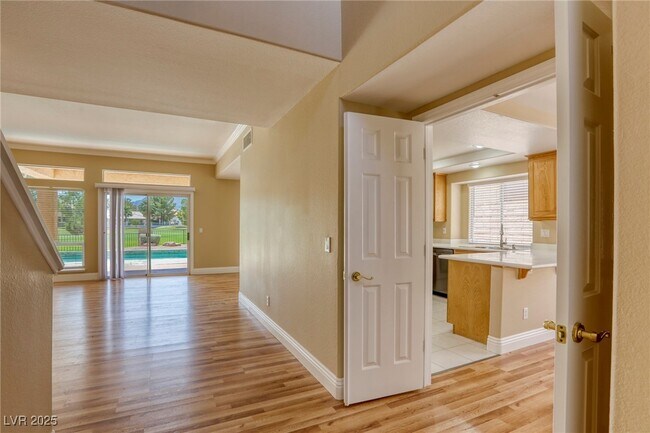 Building Photo - 5309 Yellow Sage Cir