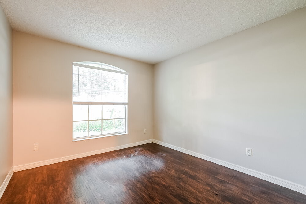 Building Photo - 92 Pine Forest Pl