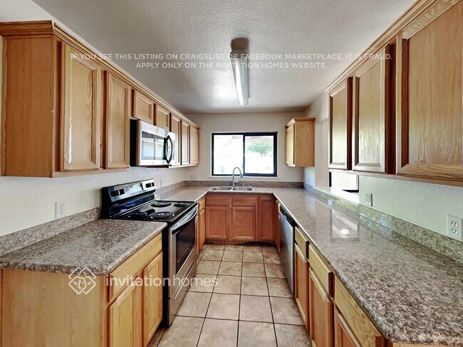 Building Photo - 8158 Lichen Dr