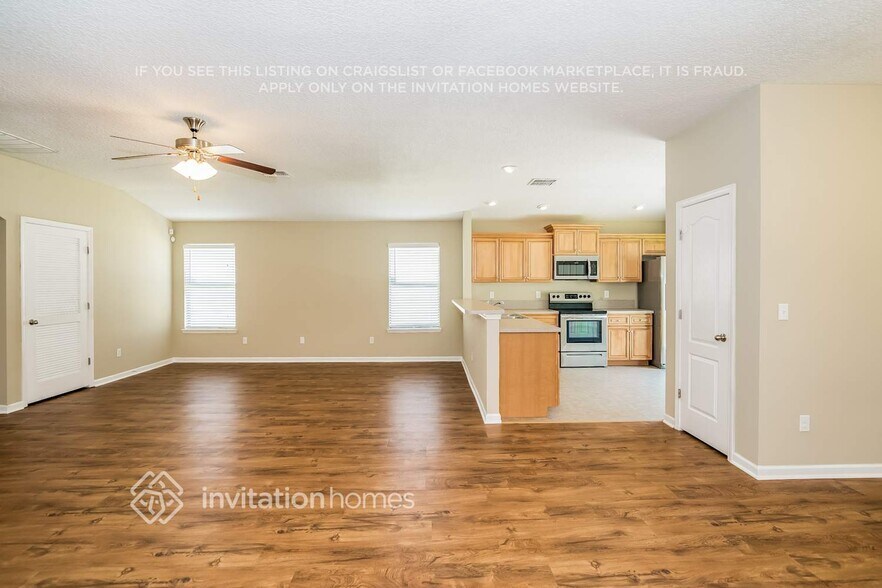 Building Photo - 6357 Louis Clark Ct