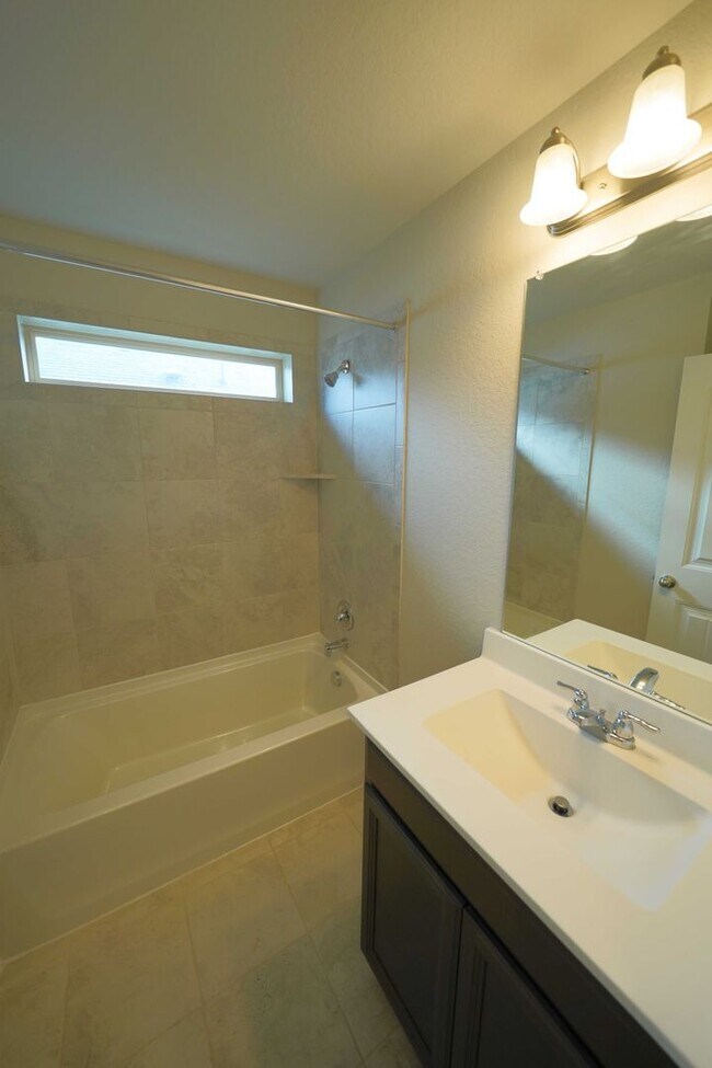 Building Photo - Beautiful like-new home now available in W...