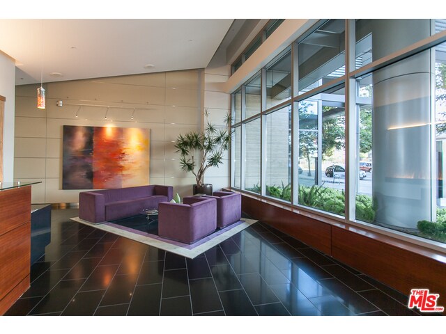 Building Photo - 1155 S Grand Ave