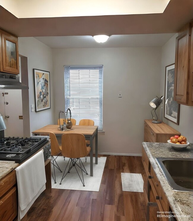 Building Photo - $2,100 Chapel Hill Condo for Rent