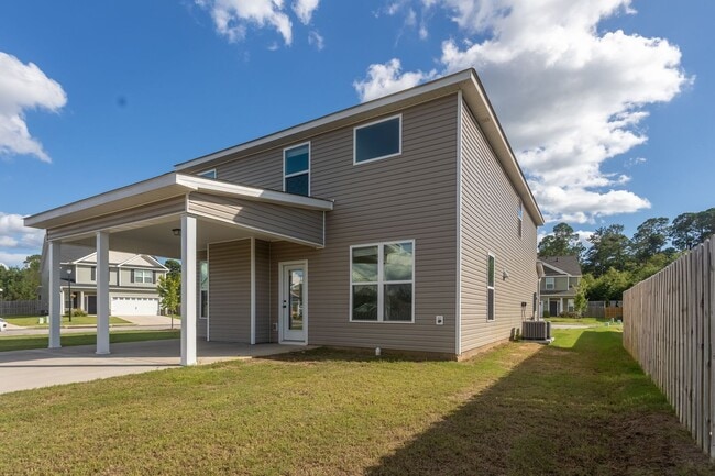 Building Photo - Welcome to Summerton Village!  Ask us about our 1 month of FREE RENT!!