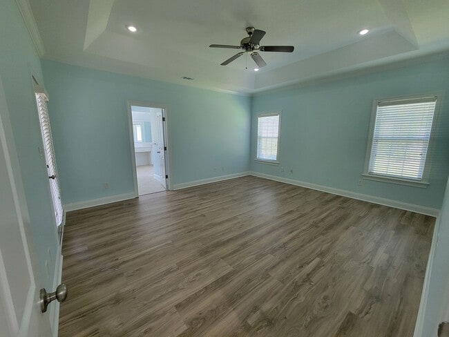 Building Photo - Beautiful home in Cypress Lakes in Lake Park