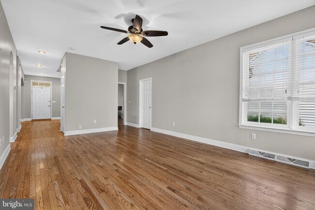 Building Photo - 1417 Hammock Way