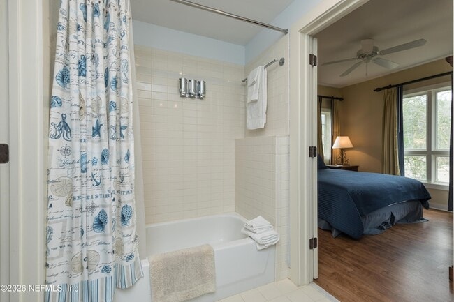 Building Photo - 945 Registry Blvd