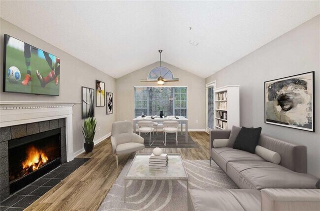 Building Photo - 9200 Roberts Dr