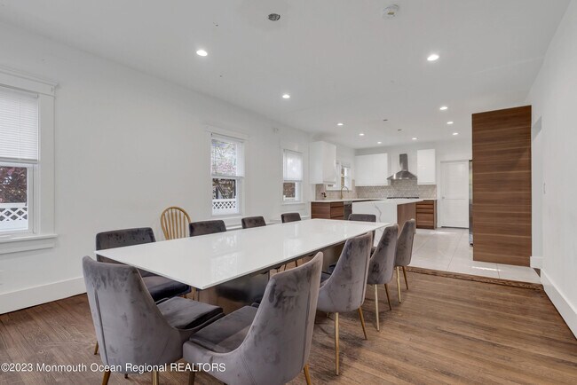 Building Photo - 309 Cedar Ave