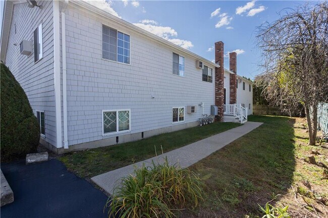 Building Photo - 20 Zambarano Ave