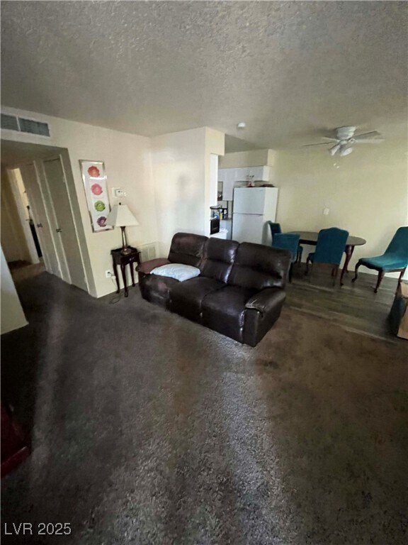 Building Photo - 1388 E Desert Inn Rd