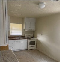 Building Photo - 1737 Ixora Dr