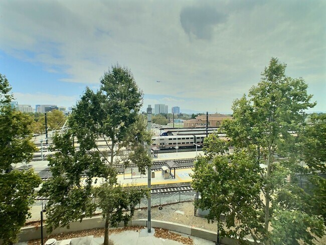 Building Photo - FANTASTIC VIEWS OF DOWNTOWN SAN JOSE FROM ...