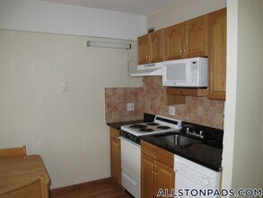 Building Photo - 1110 Commonwealth Ave