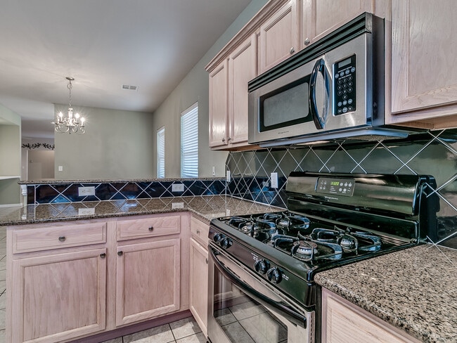 Building Photo - 2044 Sq. Ft. Home- Gated Community with a ...