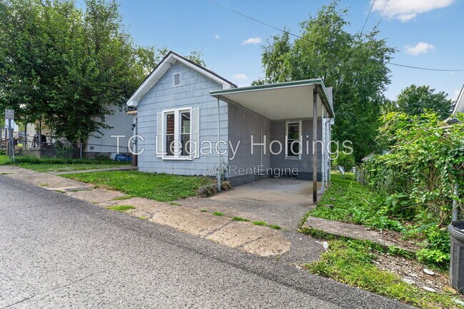 Building Photo - 502 Cottage Ave