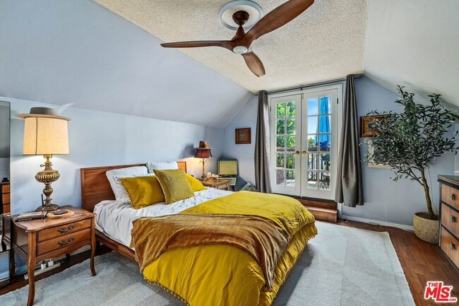 Building Photo - 2302 Berkeley Ave