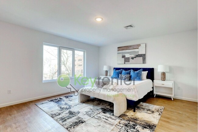 Building Photo - Modern New Construction 3 Bedroom Townhome with Garage & Driveway — First Occupancy!