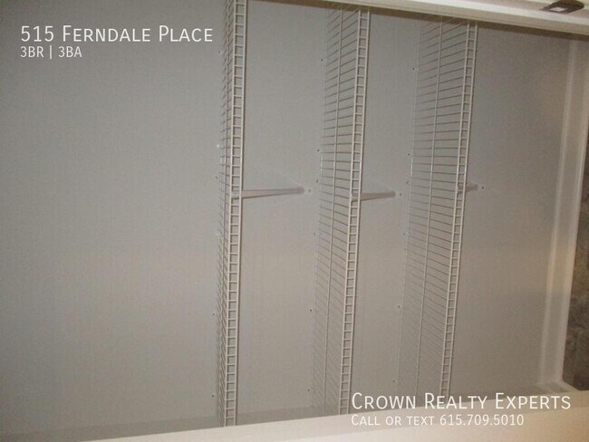 Building Photo - 515 Ferndale Pl