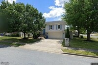 Building Photo - 402 Navaho Dr