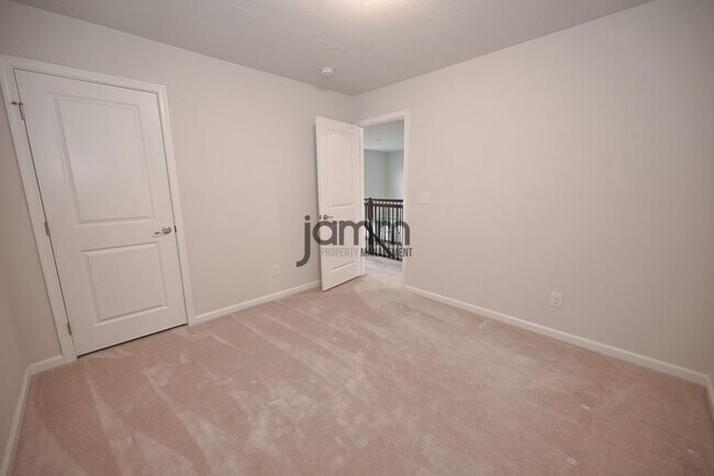 Building Photo - 8768 Mavis Trl