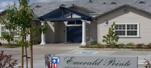 Primary Photo - Emerald Pointe Townhomes II