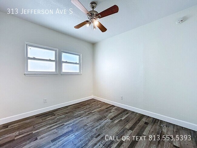 Building Photo - 313 Jefferson Ave