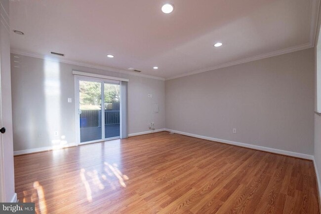 Building Photo - 18811 Birdseye Dr