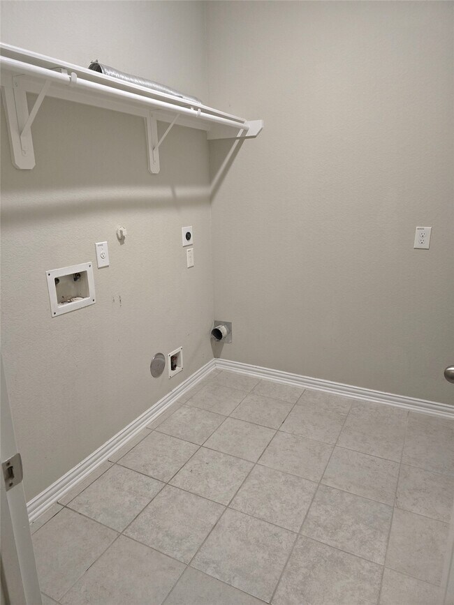 Building Photo - 4810 Goldeneye Dr