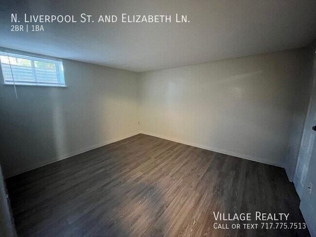 Building Photo - 65 N Liverpool St