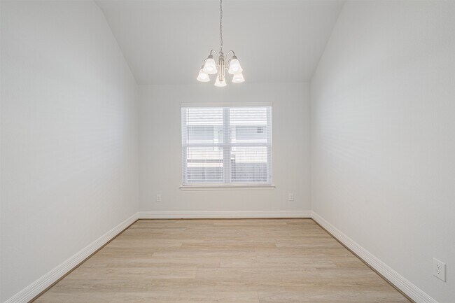 Building Photo - 33118 School Hl Rd