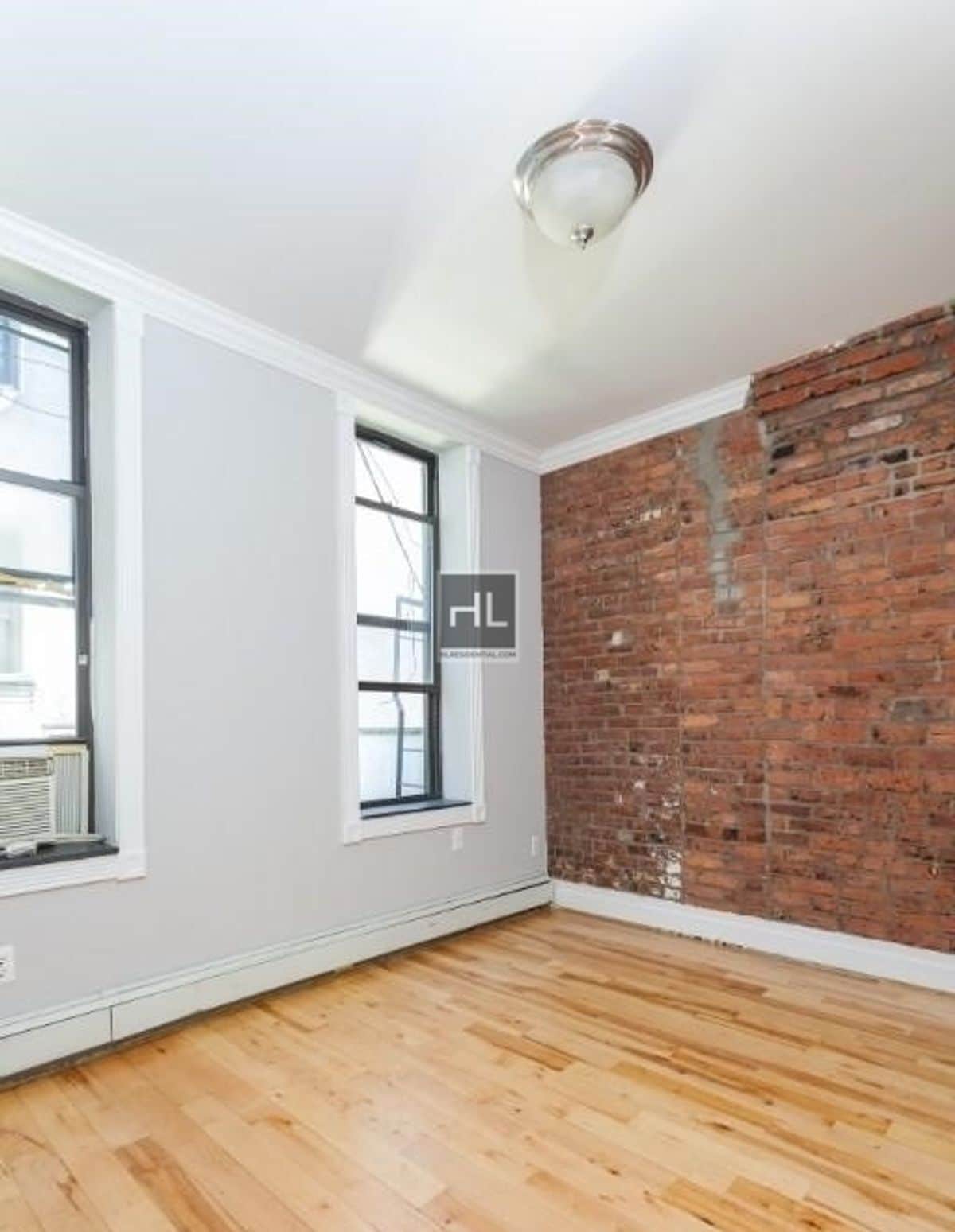 Building Photo - Avenue B