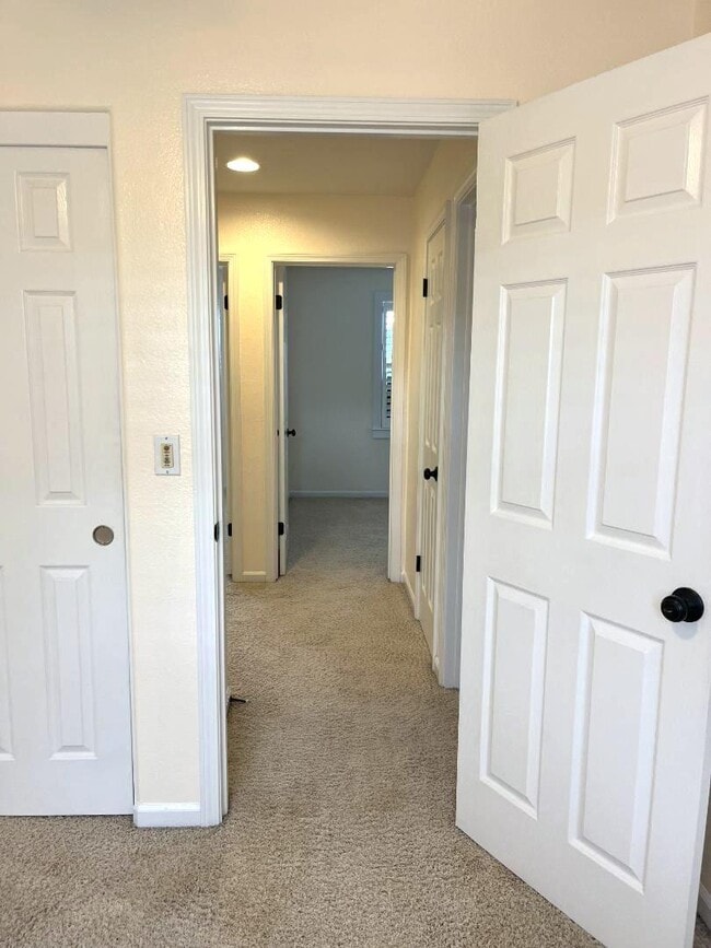 Building Photo - 730 Tatum Ave