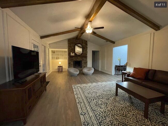 Building Photo - 1013 Revere Cir