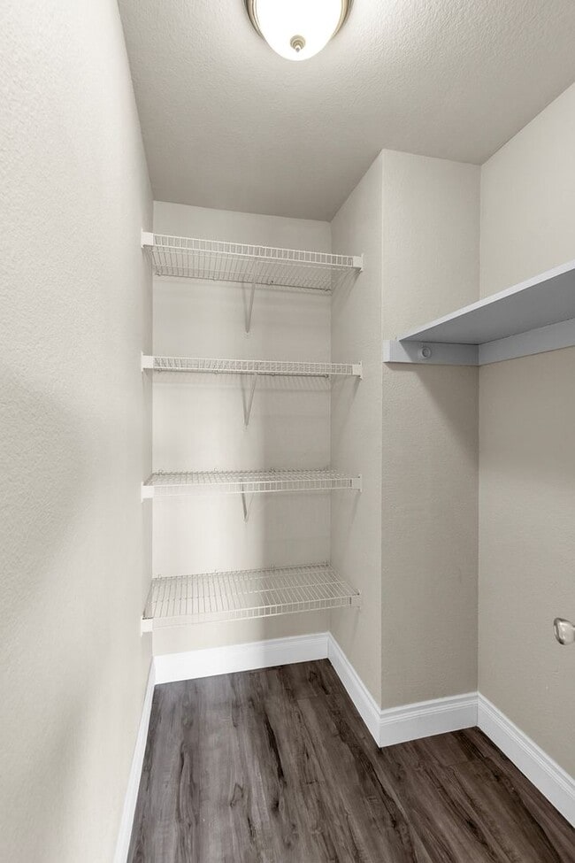 Building Photo - 6845 Coley Ave