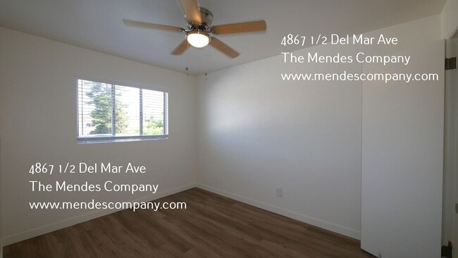 Building Photo - 4867 1/2 Del Mar Avenue-