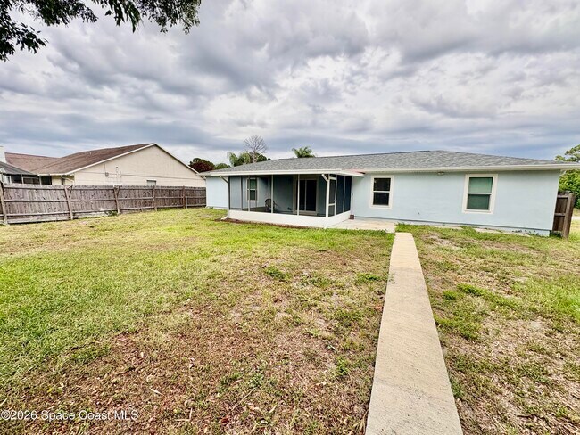 Building Photo - 1274 Coral Reef Ave NW
