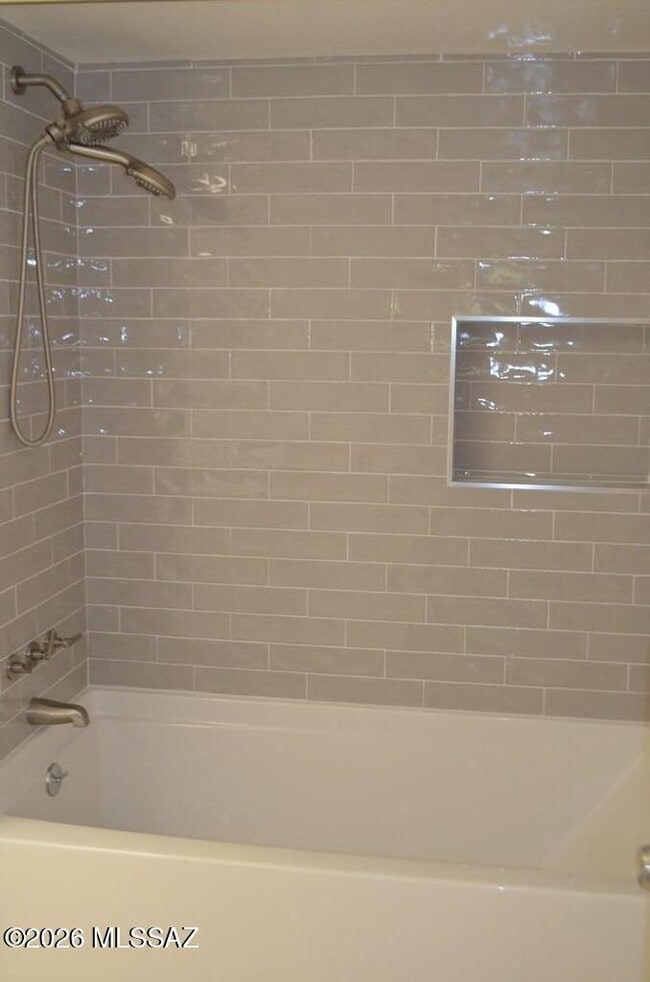 Building Photo - 9159 E Broadway Blvd