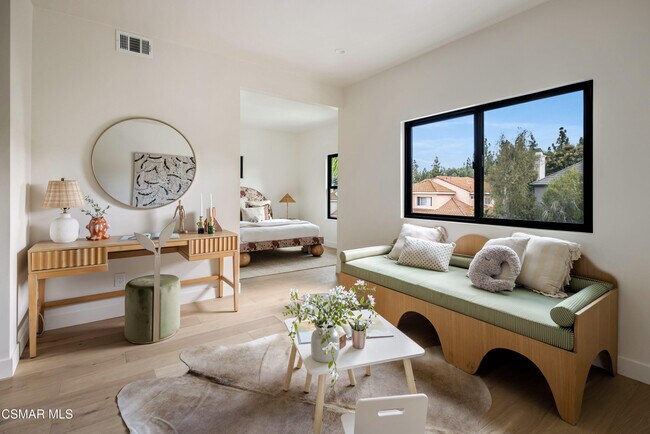 Building Photo - 24005 Clarington Dr