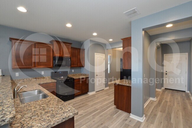 Building Photo - 20481 N Grantham Rd