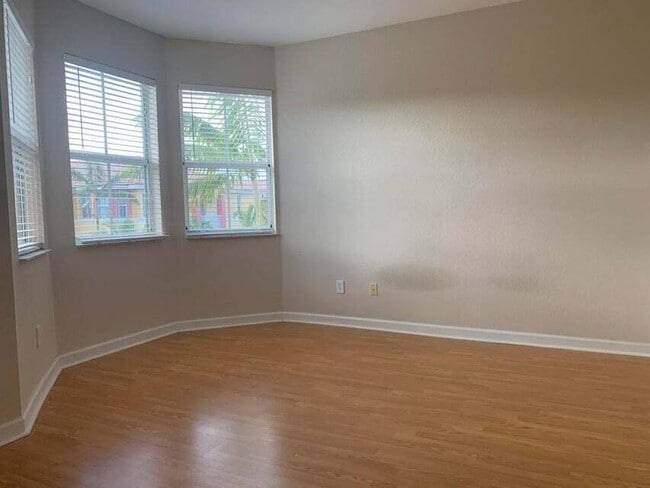 Building Photo - 3507 Shoma Dr