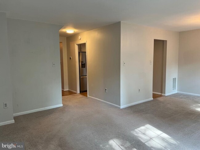 Building Photo - 7384 Jiri Woods Ct