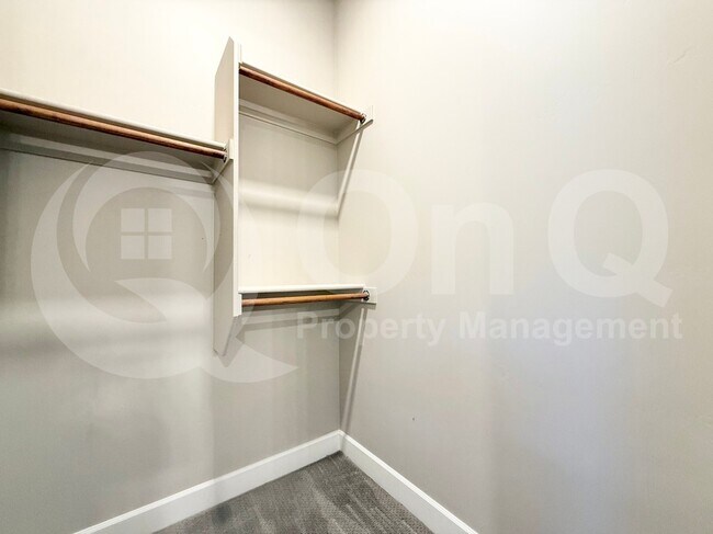 Building Photo - 20911 E Watford Dr