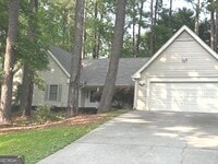 Building Photo - 102 Whisper Trce